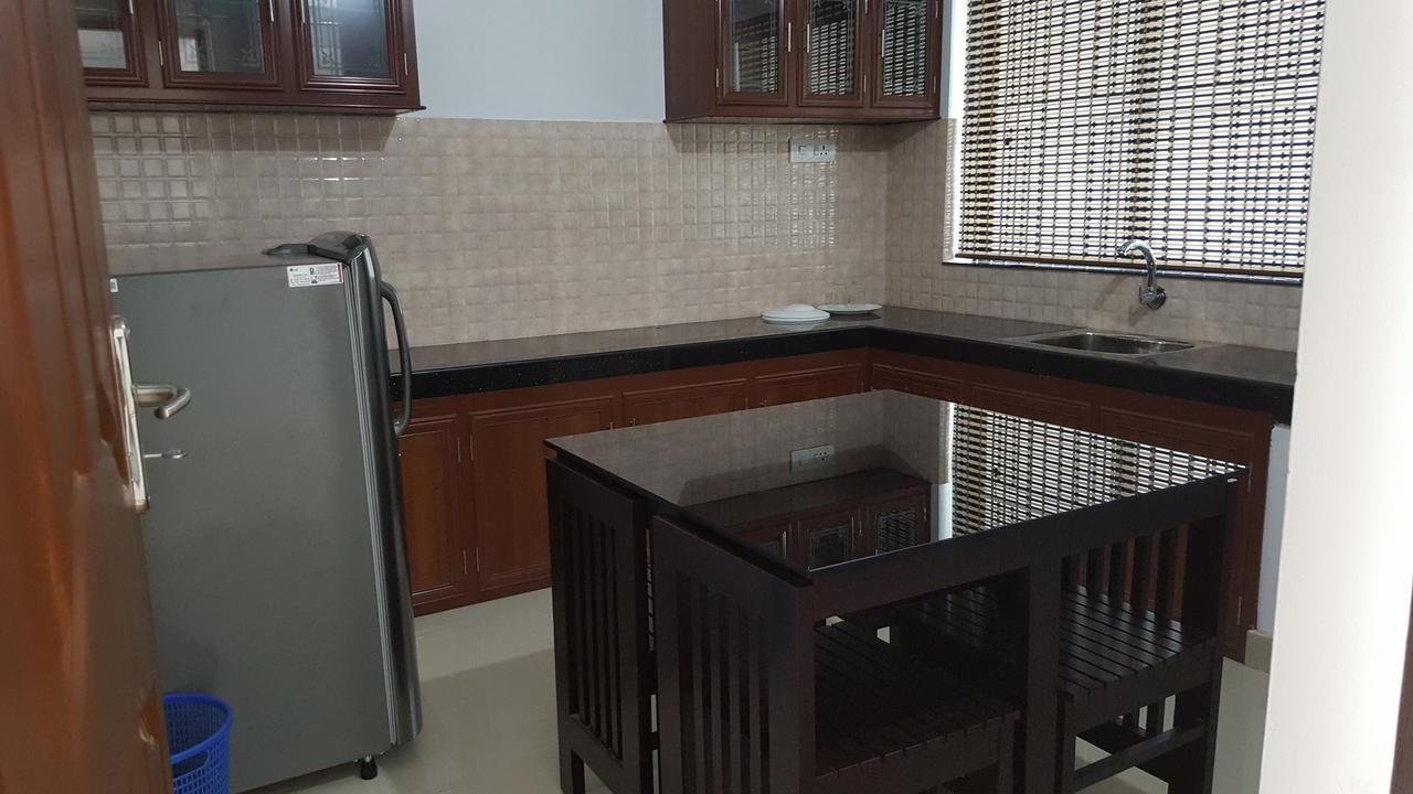 เดอะ รูบิส Hotel Kottakkal ภายนอก รูปภาพ